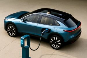 BYD's Global Expansion: How the Chinese EV Giant Is Overtaking Tesla in the Electric Vehicle Market
